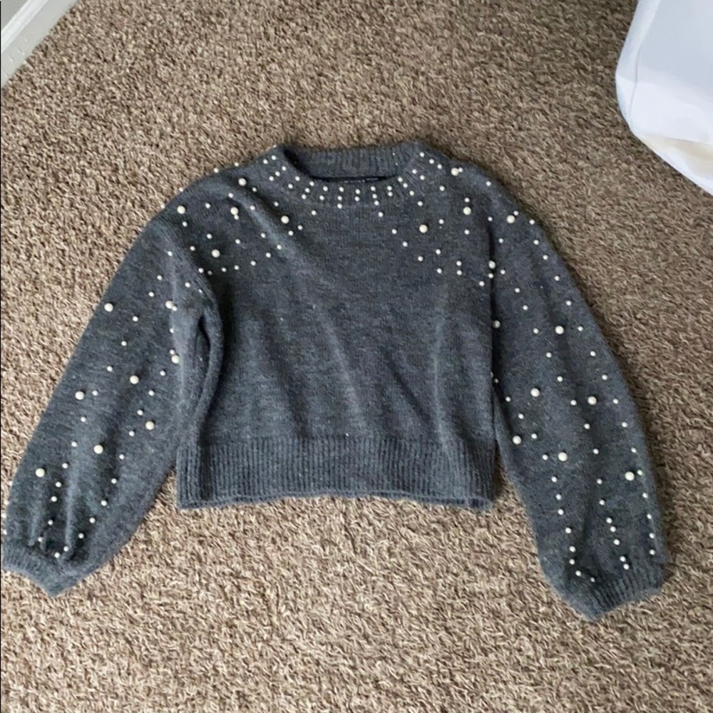 Cropped pearl sweater